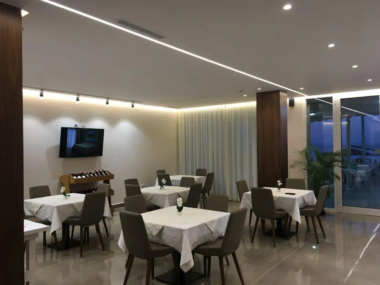 Hotel Maren Durrës