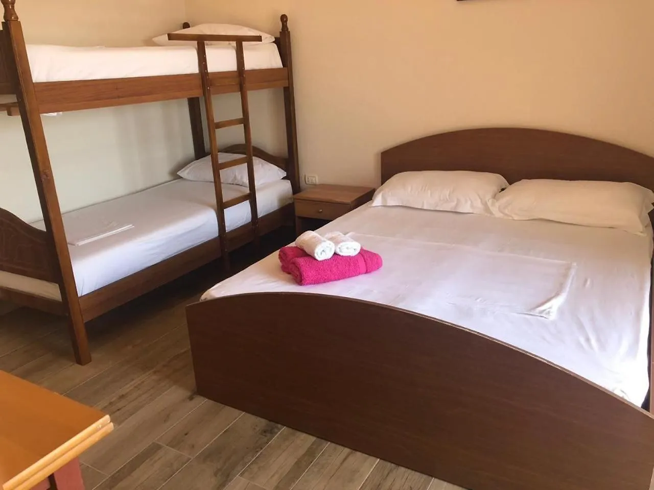 Hotel Maren Durrës Albânia